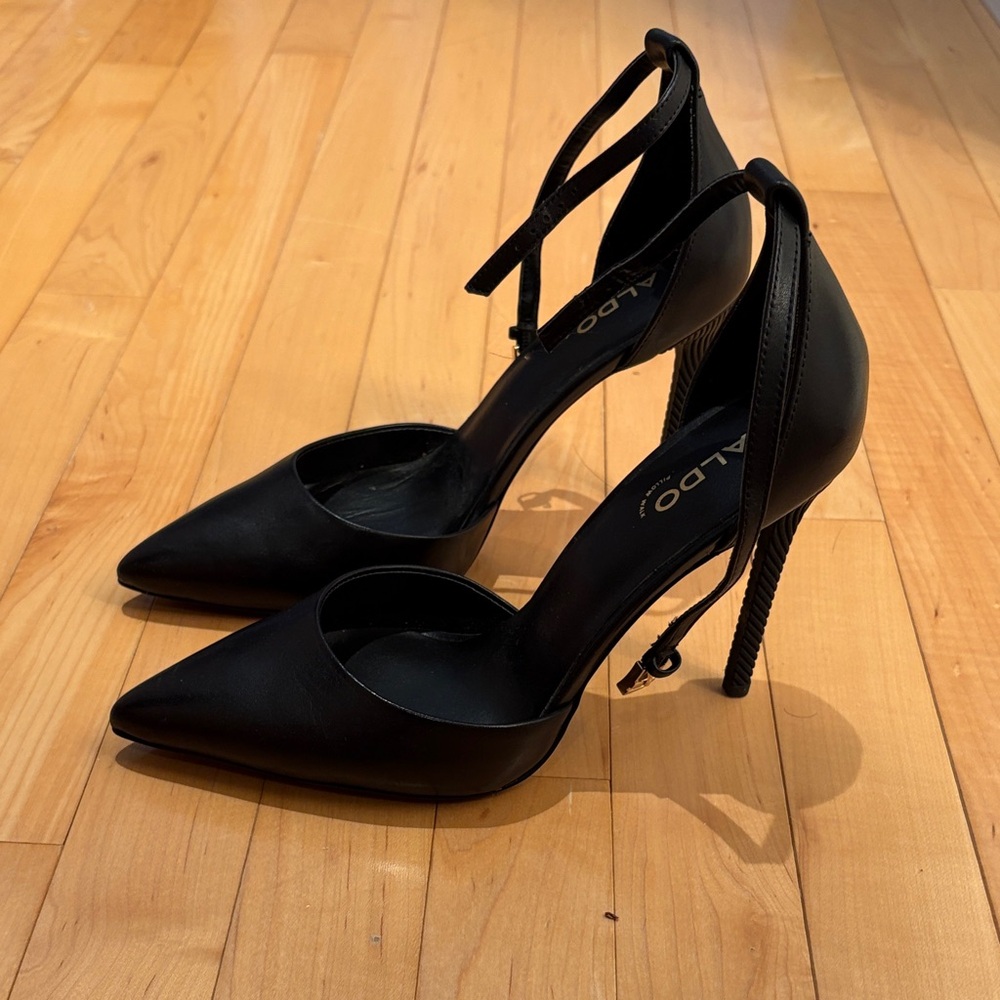 Aldo Sleek Black Pointed Heels